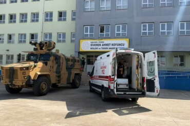 Turchia, sparatoria in un liceo di Sanliurfa: studente 18enne apre il fuoco contro i compagni e poi si uccide