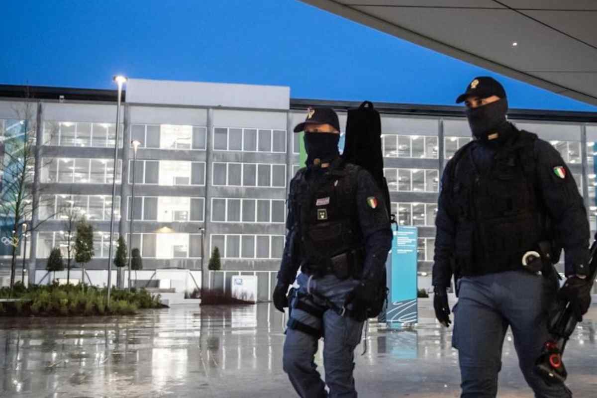 Scorta sospetta e possibili abusi, ma nessuno indaga sulle denunce…