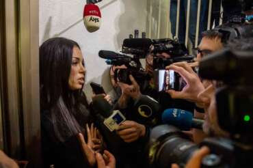 Ruby ter, il processo riparte da zero e ricomincia la gogna per Berlusconi (anche da morto)