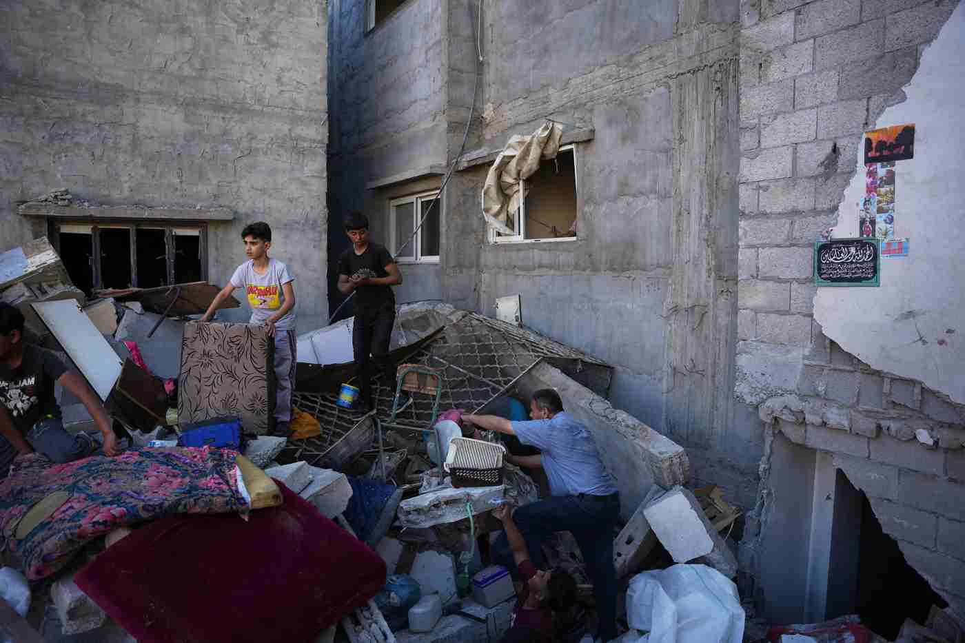 A Gaza si continua a morire, e chi non muore non si può curare…