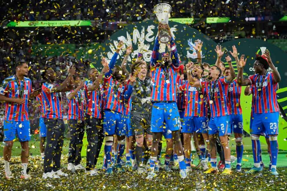 Basta il gol di Mateta a inizio ripresa, terza vittoria di una squadra inglese su cinque edizioni della competizione. Sabato la finale di Champions Arsenal-PSG