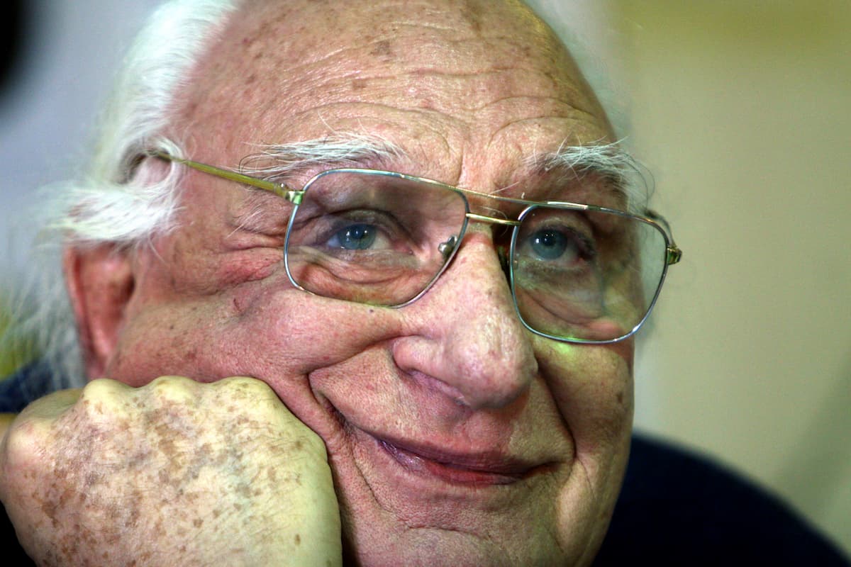 Mattarella esalta Pannella, ora serve un provvedimento di indulto o amnistia