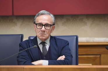 “Il vero riformismo è radicale e di sinistra perché modifica in meglio la società”, intervista a Walter Verini