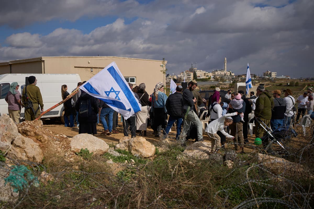 L’Europa si sveglia, sanzioni “soft” contro Israele: colpiti i coloni violenti, niente dazi sui prodotti dei territori occupati