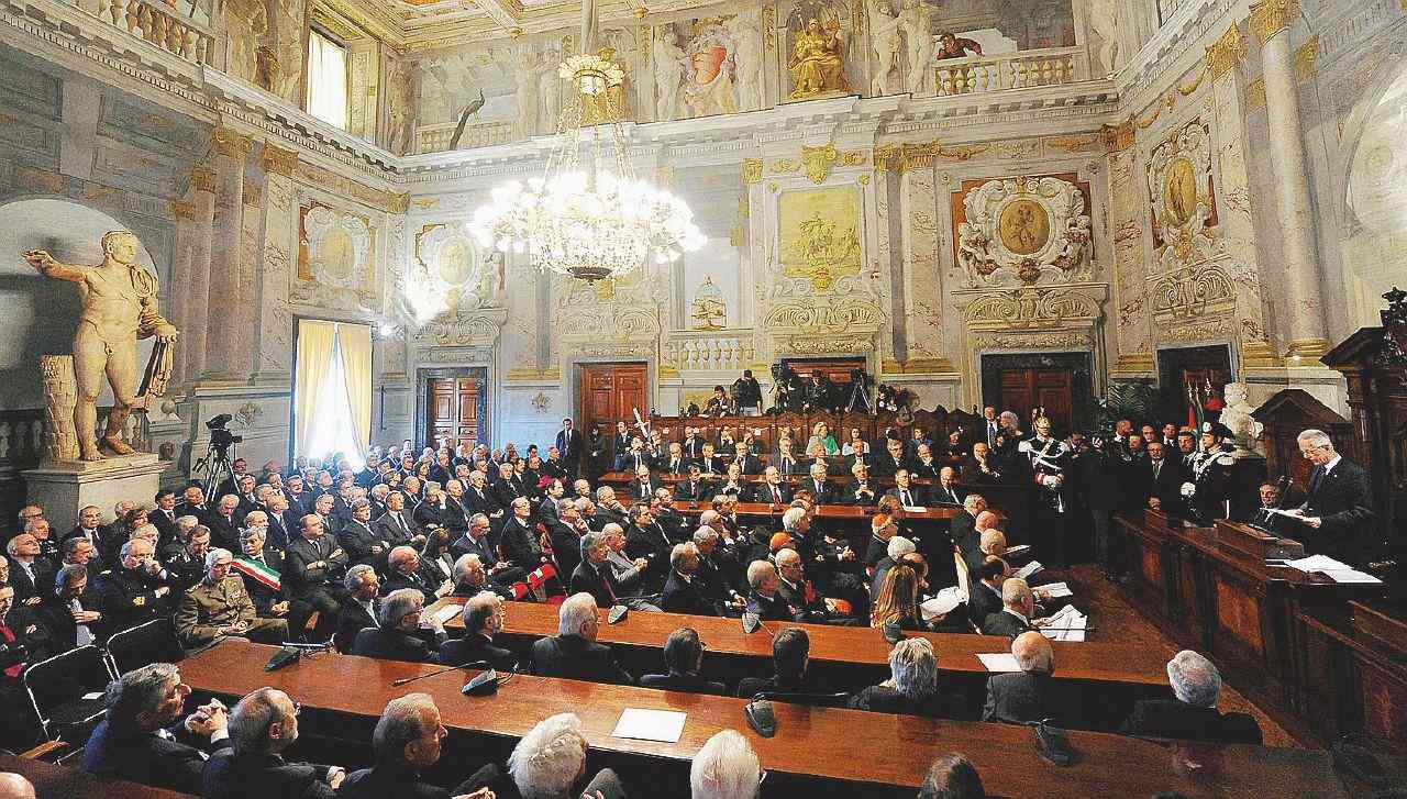 Consiglio di Stato, la bocciatura anomala di Carbone alla presidenza: il ruolo dei “laici” sul siluramento del favorito