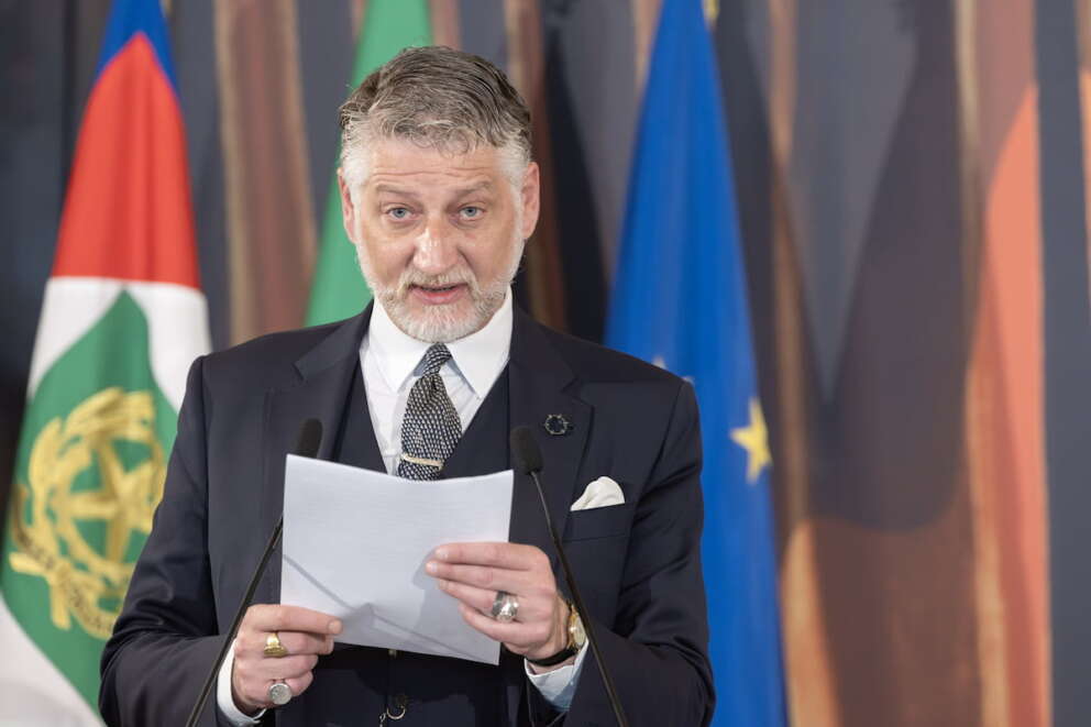 Giuli, tabula rasa al ministero della Cultura: silurato mezzo staff dopo il caso del docufilm su Regeni, tensioni con FdI
