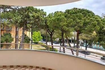 Morto lo studente di Monopoli caduto dal balcone di un hotel: era in gita scolastica a Lignano Sabbiadoro, indaga la Procura
