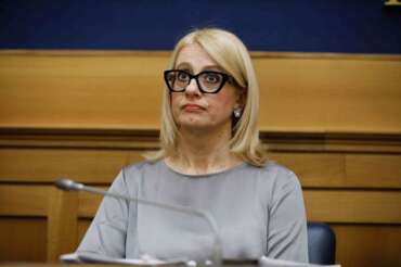 “Dalla Rai a Venezia, dal governo nessuna visione ma solo poltrone: è la loro idea di cultura”, parla Irene Manzi