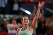 Il Roland Garros e il caso montepremi, i big del tennis tentati dal boicottaggio: la numero uno Sabalenka lancia la sfida