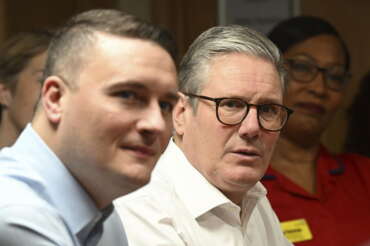 Terremoto a Londra, il ministro della Salute Streeting si dimette e sfida Starmer: “Non sarai tu a guidare il Labour”