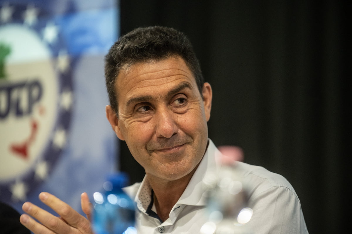 Vannacci e l’exploit di Vigevano, il suo candidato supera il 14% all’esordio: l’ascesa del generale preoccupa la destra