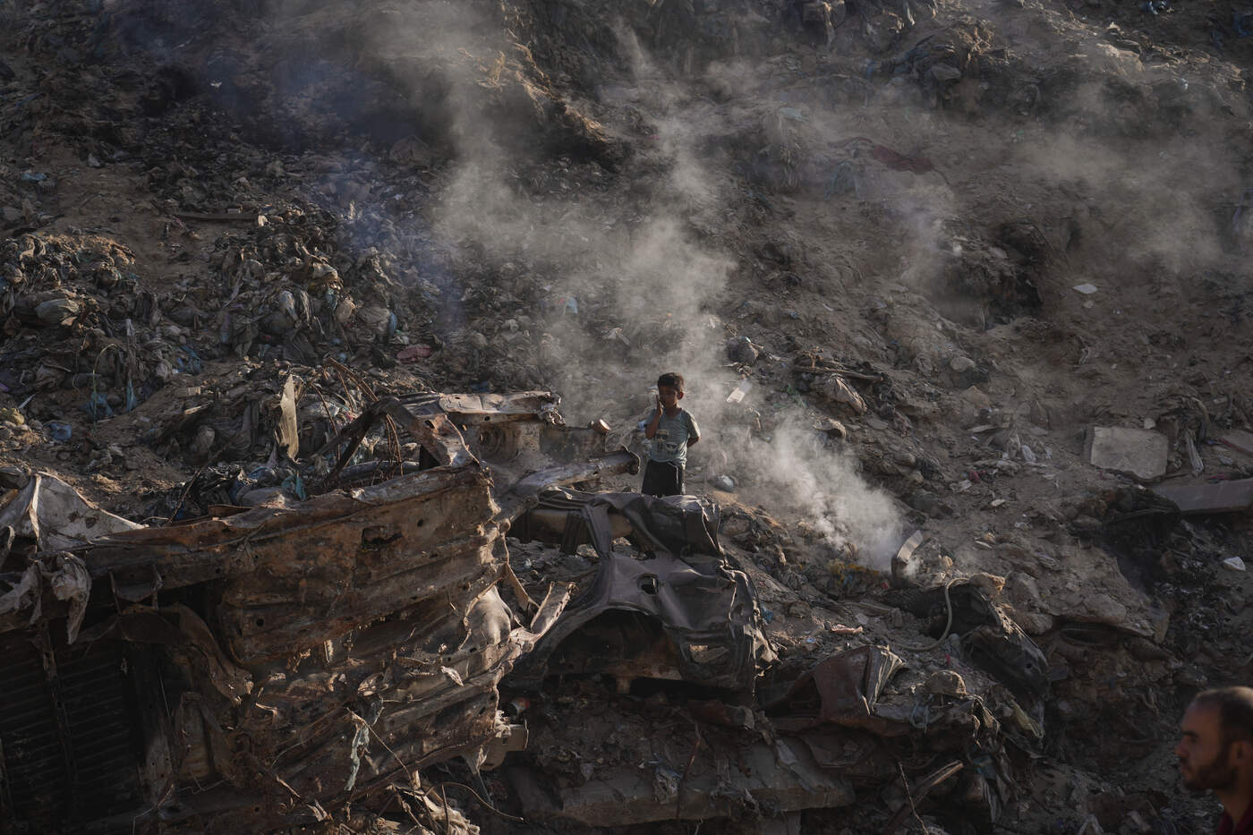 AP Photo/Jehad Alshrafi



Associated Press / LaPresse
