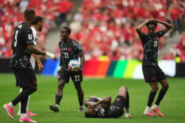 Canada’s Ismael Kone, below, lays on the ground after sustaining an injury during the World Cup Group B soccer match against Qatar in Vancouver, British Columbia, Thursday, June 18, 2026. (AP Photo/Abbie Parr) Associate Press/ LaPresse Only Italy and Spain