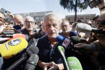 Alemanno esce dal carcere: “Meloni? Non ha fatto niente per il sovraffollamento, Vannacci lo vedo stasera a cena”