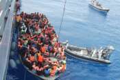 Come il governo Meloni vuole consegnare le ong ai libici: ma un processo minaccia la “cortina di ferro” anti-migranti