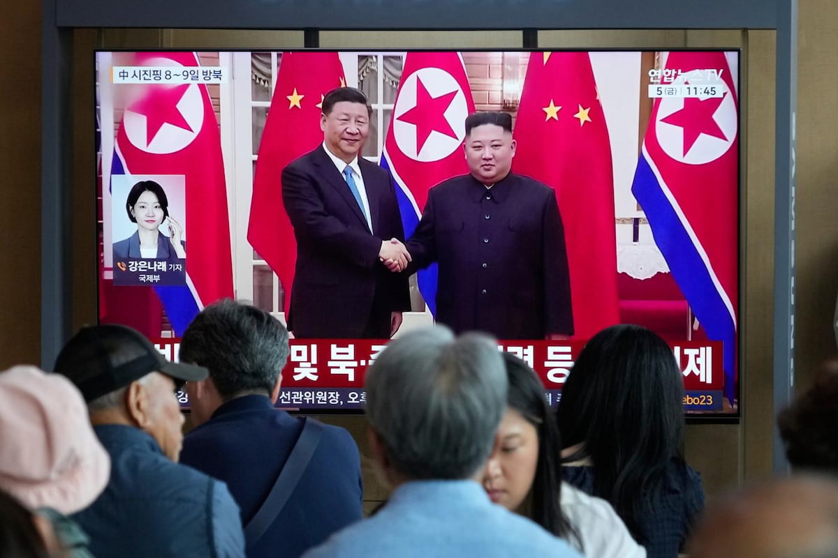 Xi Jinping in Corea del Nord, il leader cinese a Pyongyang per rinsaldare l’asse e mostrare la “potenza” di Pechino