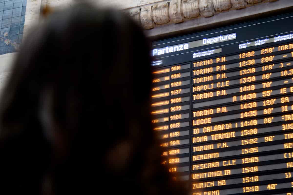 treni ritardi cancellazioni stazione milano