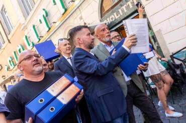 “Abbiamo sconfitto l’antifascismo”, CasaPound porta in Parlamento la legge fascista sulla remigrazione